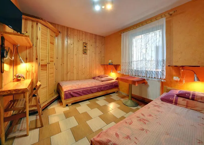 - Pod Smerkami Шале