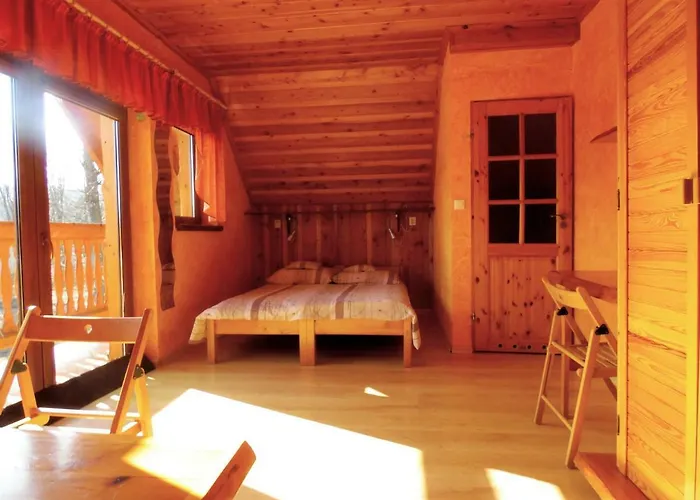 - Pod Smerkami Σαλέ